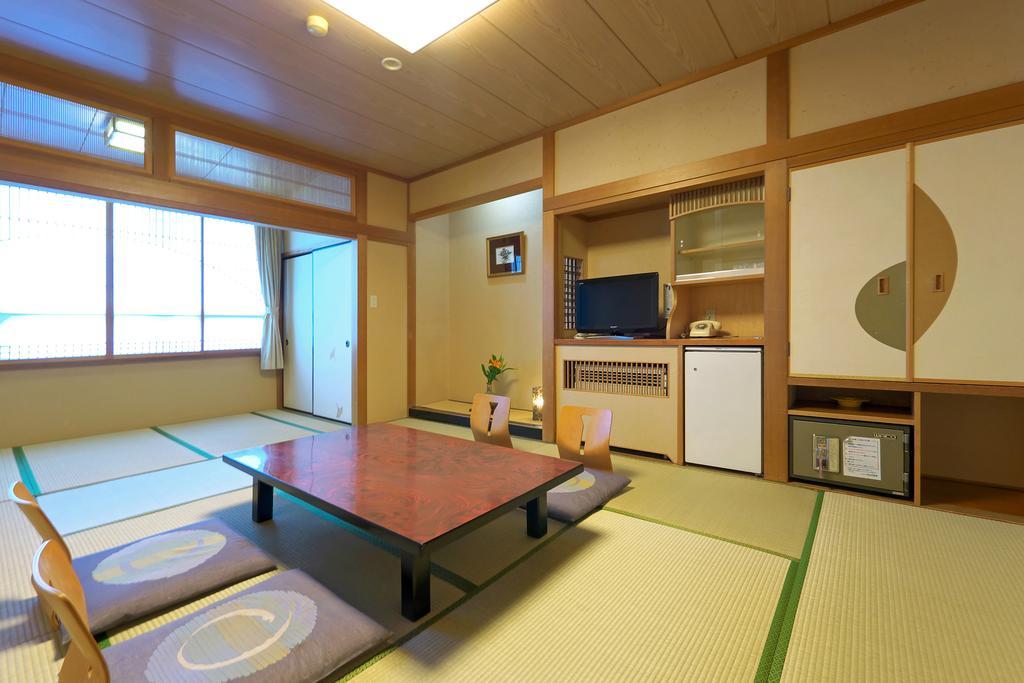 Awara Onsen Hot Spring Koubou Gurabaatei Quarto foto