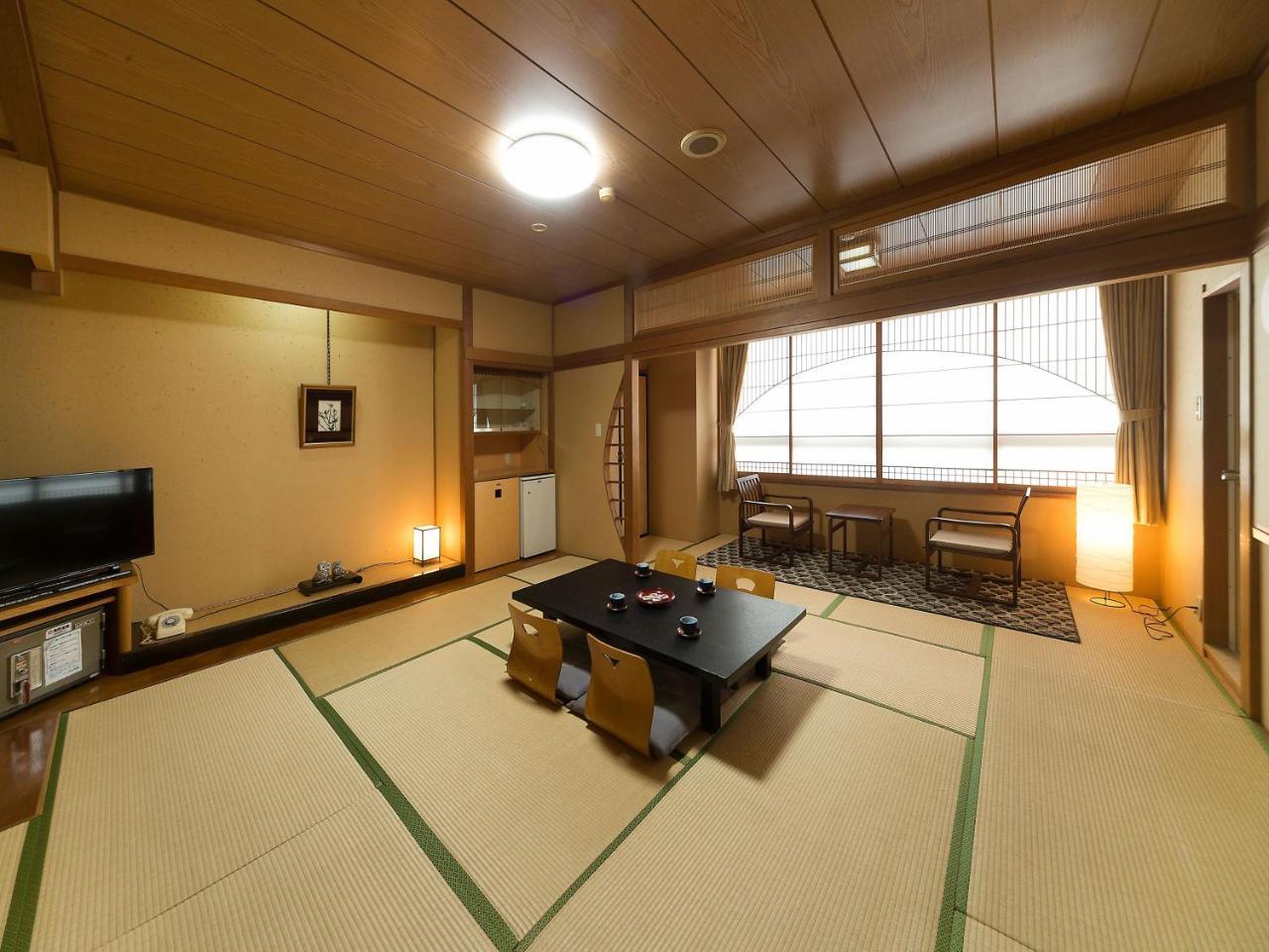 Awara Onsen Hot Spring Koubou Gurabaatei Exterior foto