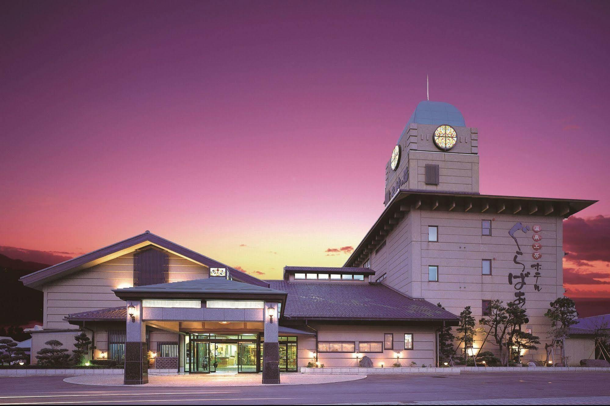 Awara Onsen Hot Spring Koubou Gurabaatei Exterior foto
